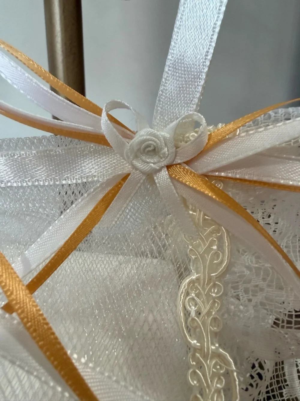 🌼 Hand Crafted Towel and Toilet Paper Holder Set with Yellow Rose Embroidery 🌼